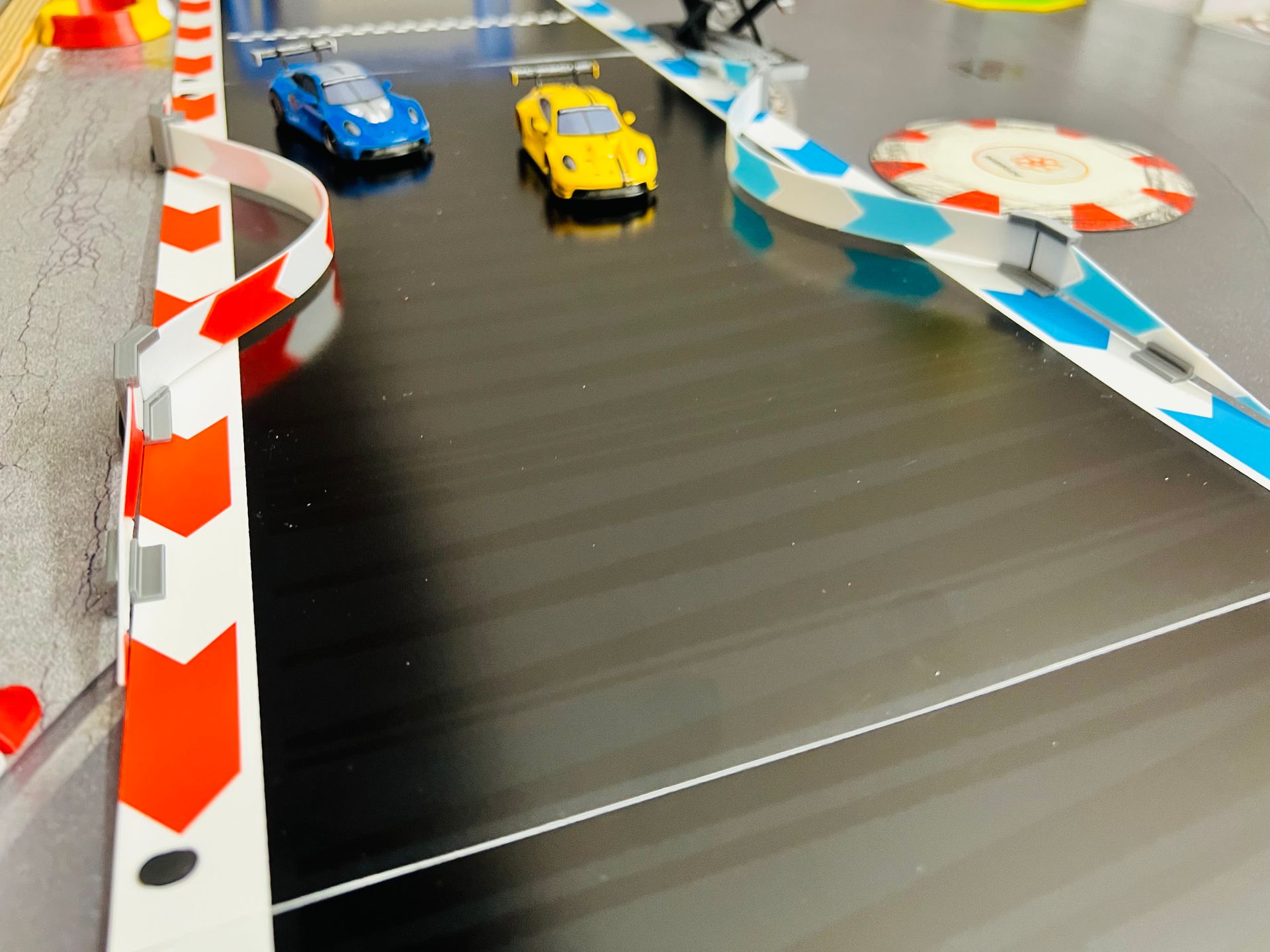 Zubehör Engstelle Barriere Bande HYBarriers kompatibel mit Carrera Hybrid 1:50