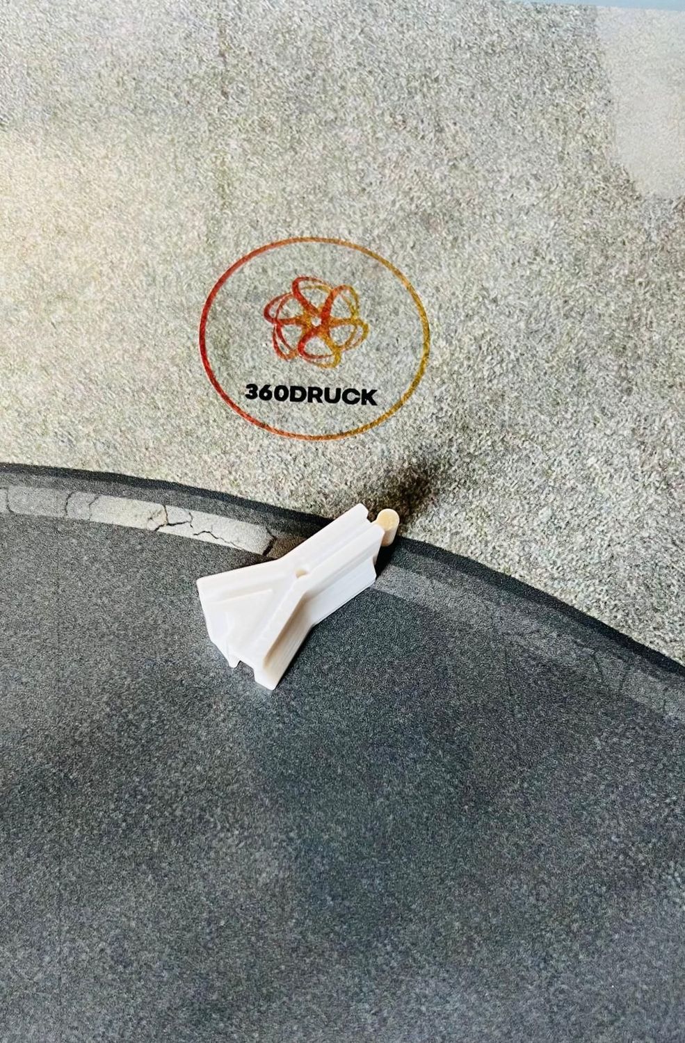 Y- Streckenbegrenzung 360  Banden 1:43