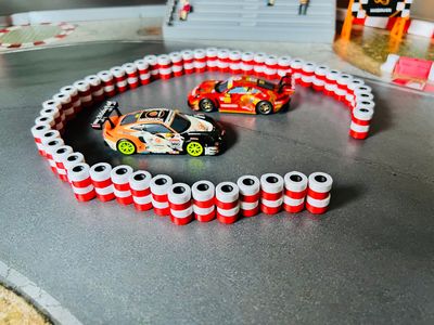 Reifenstapel Kette flexibel 1:50