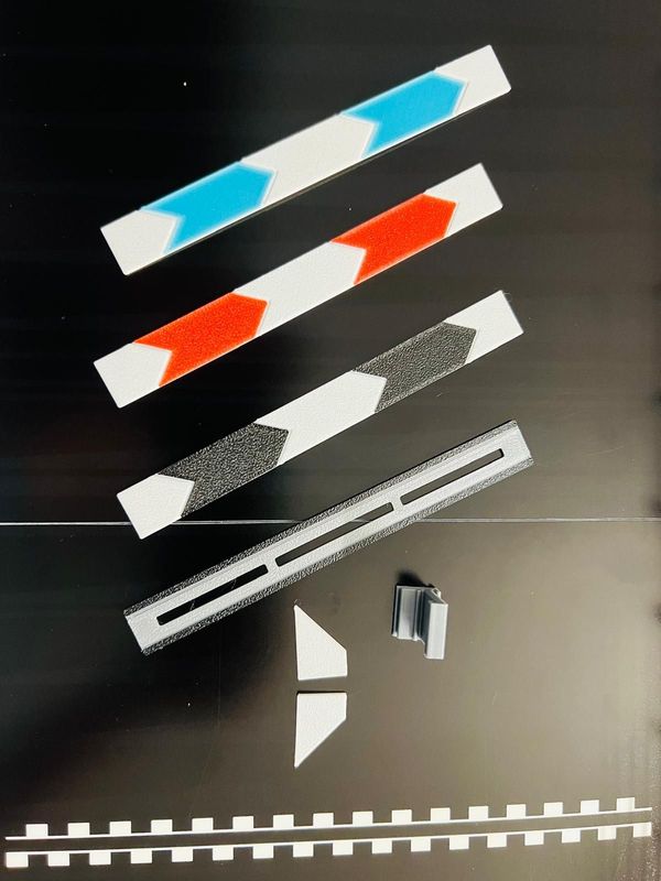 Bande "HYBarriers" für Kurve R1