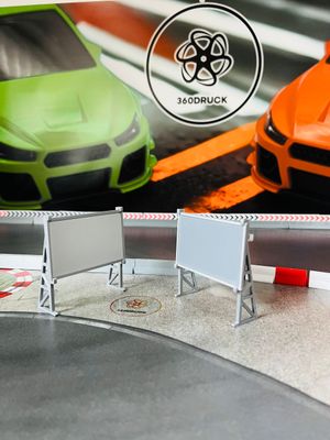 Werbetafeln Schilder Plakate 2er-Set für 1:50