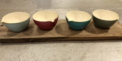 Bunte ital. Keramik Schale mit Ausguss von Grün & Form