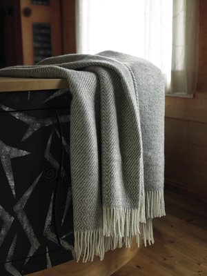 Norwegische Lammwoll Decke Røros Tweed Kattefot 140x220cm Norwegische Lammwoll Decke Røros Tweed Kattefot 140x220cm