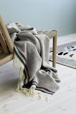 Norwegische Feinwolldecke Røros Tweed Akle 150x210cm Norwegische Feinwolldecke Røros Tweed Akle 150x210cm