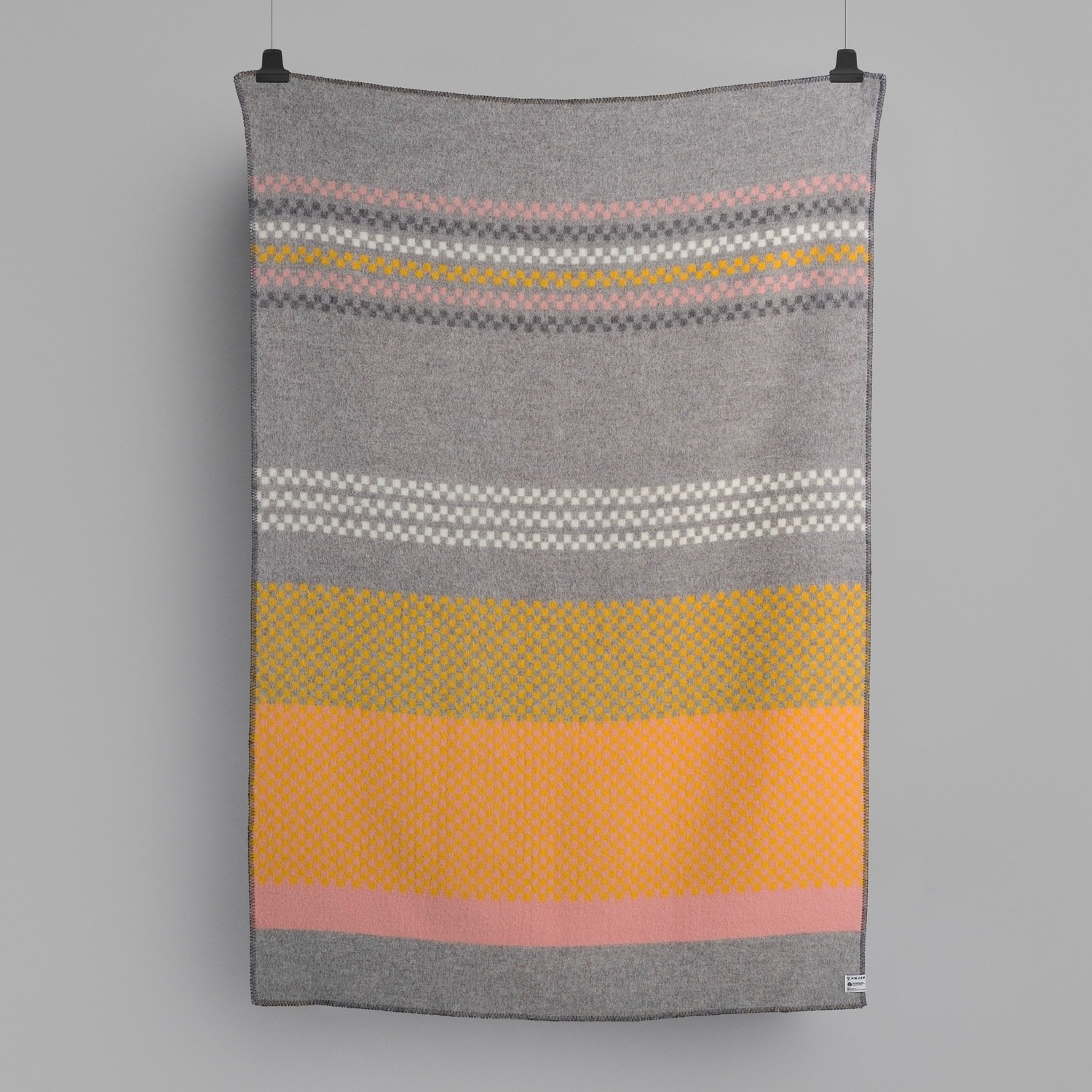 Norwegische Lammwoll Decke Røros Tweed Toskaft 135x200cm Norwegische Lammwoll Decke Røros Tweed Toskaft 135x200cm