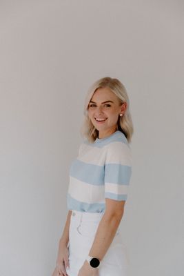 Callie Top Blue &amp; White