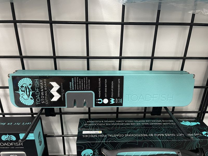 Bar-Toadfish Folding Cutting Board (L)