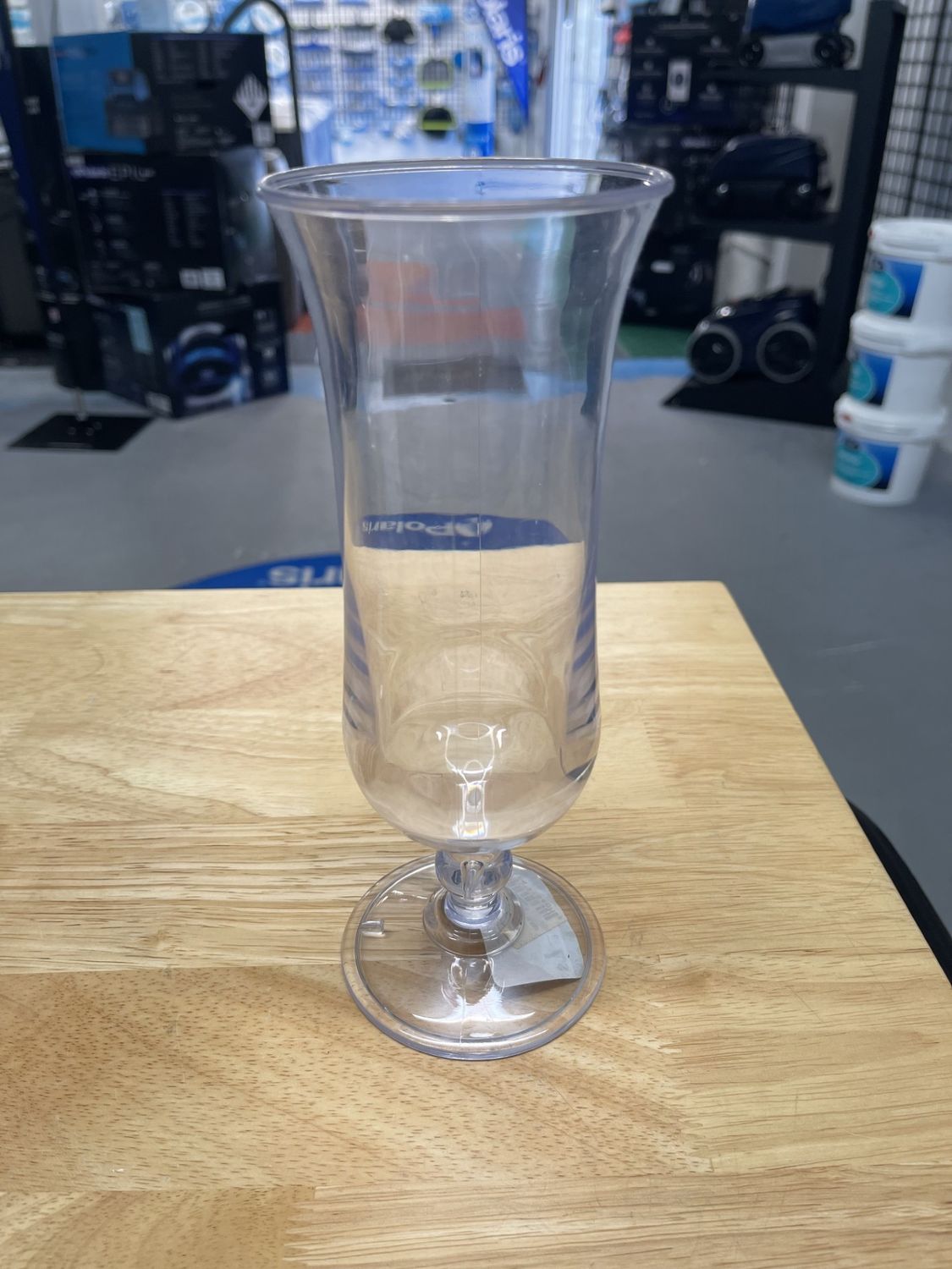 Bar-Tritan Hurricane Glass 693