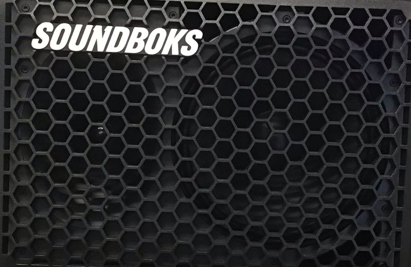 SOUNDBOKS GO