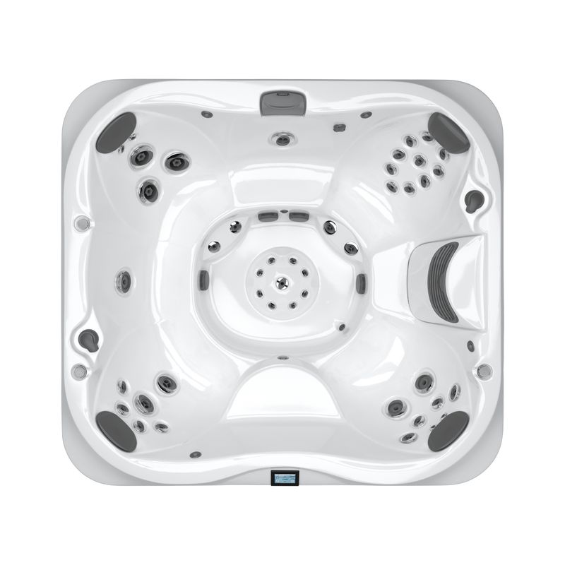 J365 Large Comfort Open Seating Hot Tub