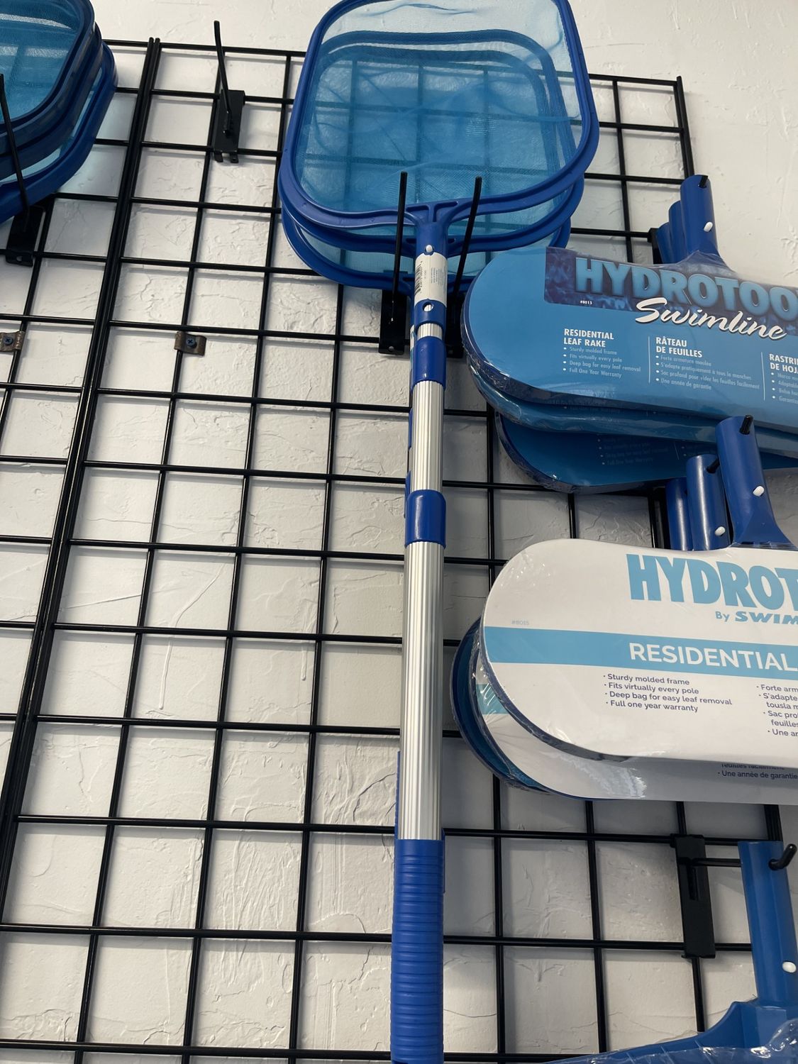 Tools - Skimmer - Telescopic - 4' - 8051 Tools - Skimmer - Telescopic - 4' - 8051