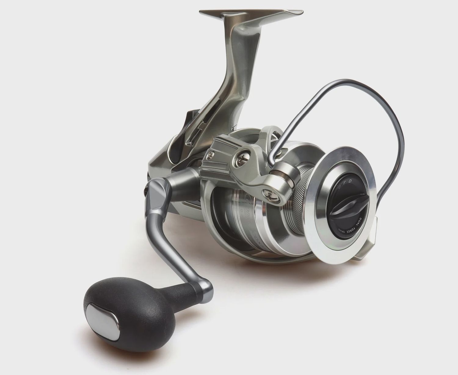 OKUMA CORONADO BAITFEEDER REEL