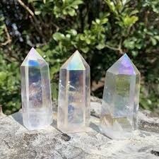 2&quot; Aura Quartz Towers