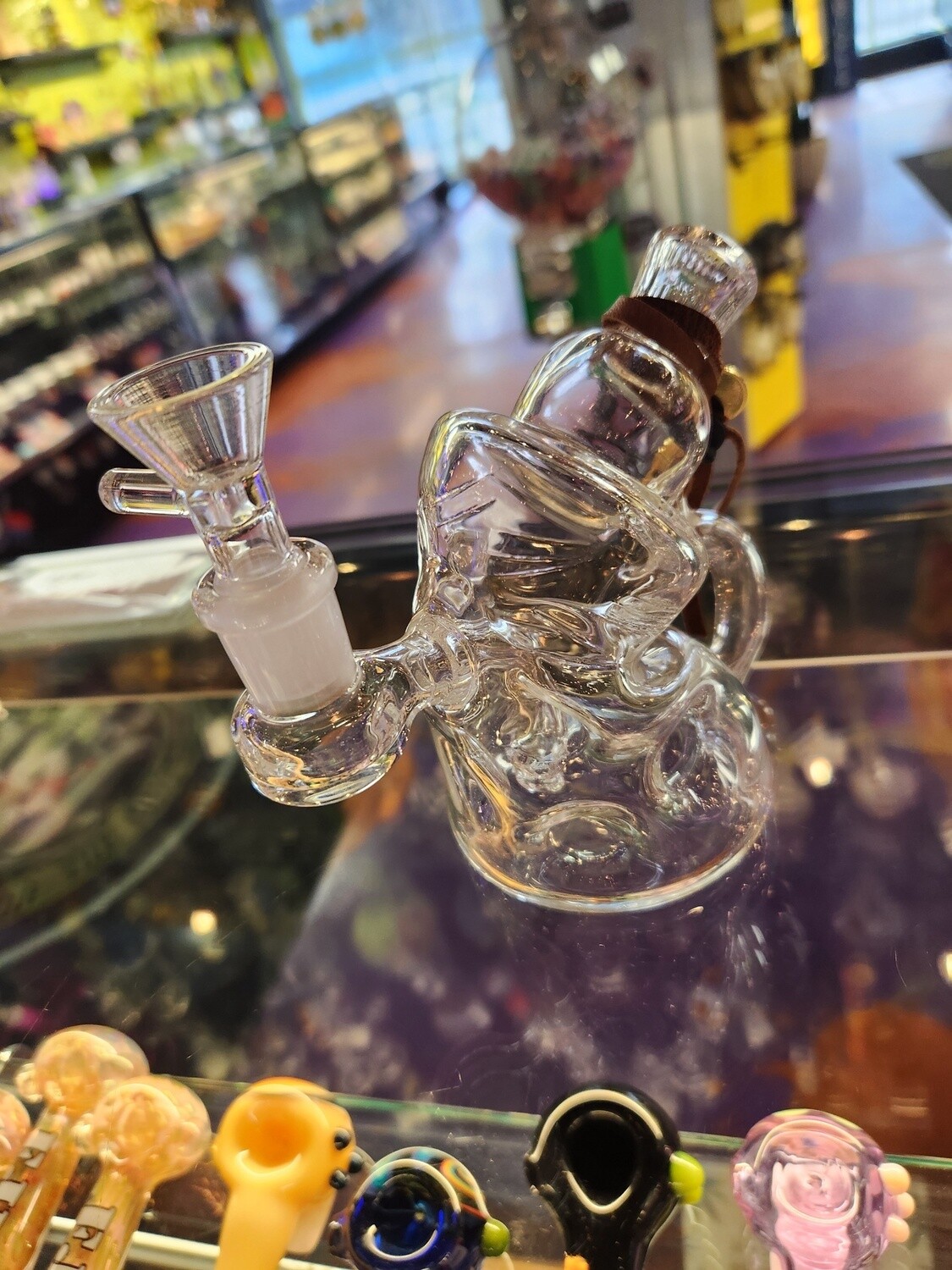 Skoeet Clear Bent Spray Can Water Pipe