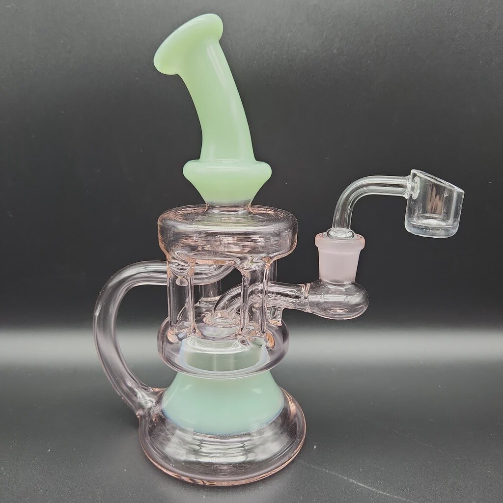Assorted Color 4 Pillar Uptake Recycler