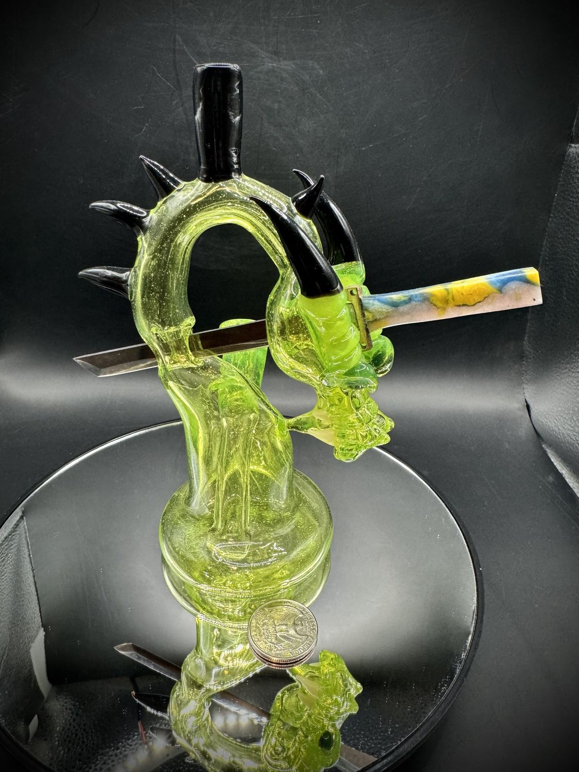 Tony Kazy Dragon w/ Sword Water Pipe