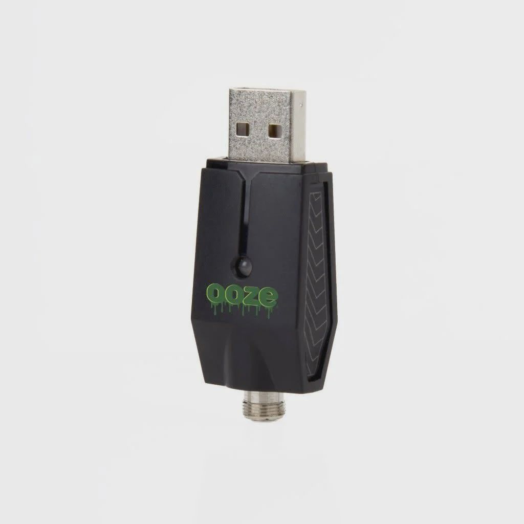 Ooze Screw On Charger 510