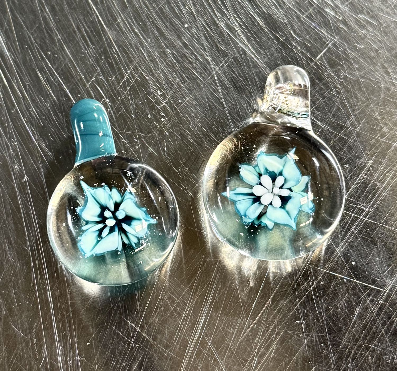 PHGS / Flower Pendant, Color: Flower Implosion