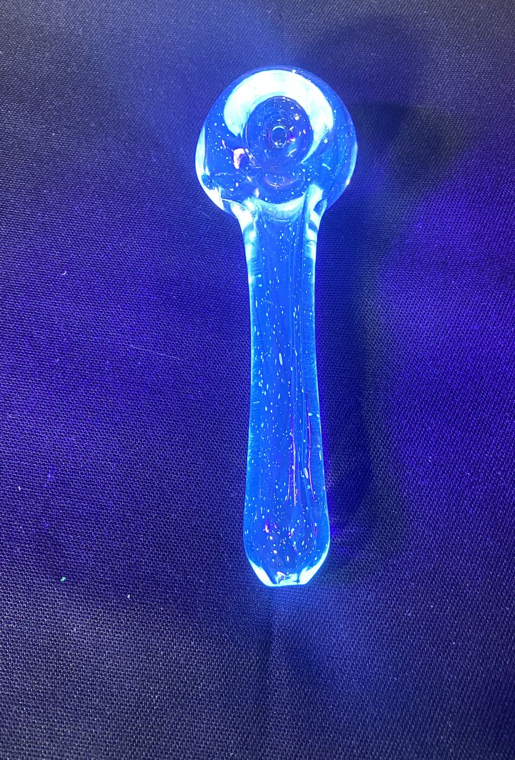 Medium UV Hand Pipe, Color: Blue