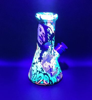 Blacklight 8&quot; Beakers