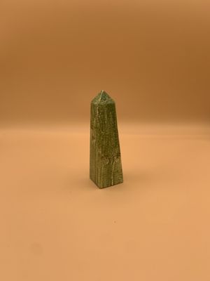 Kilo green Tremolite tower