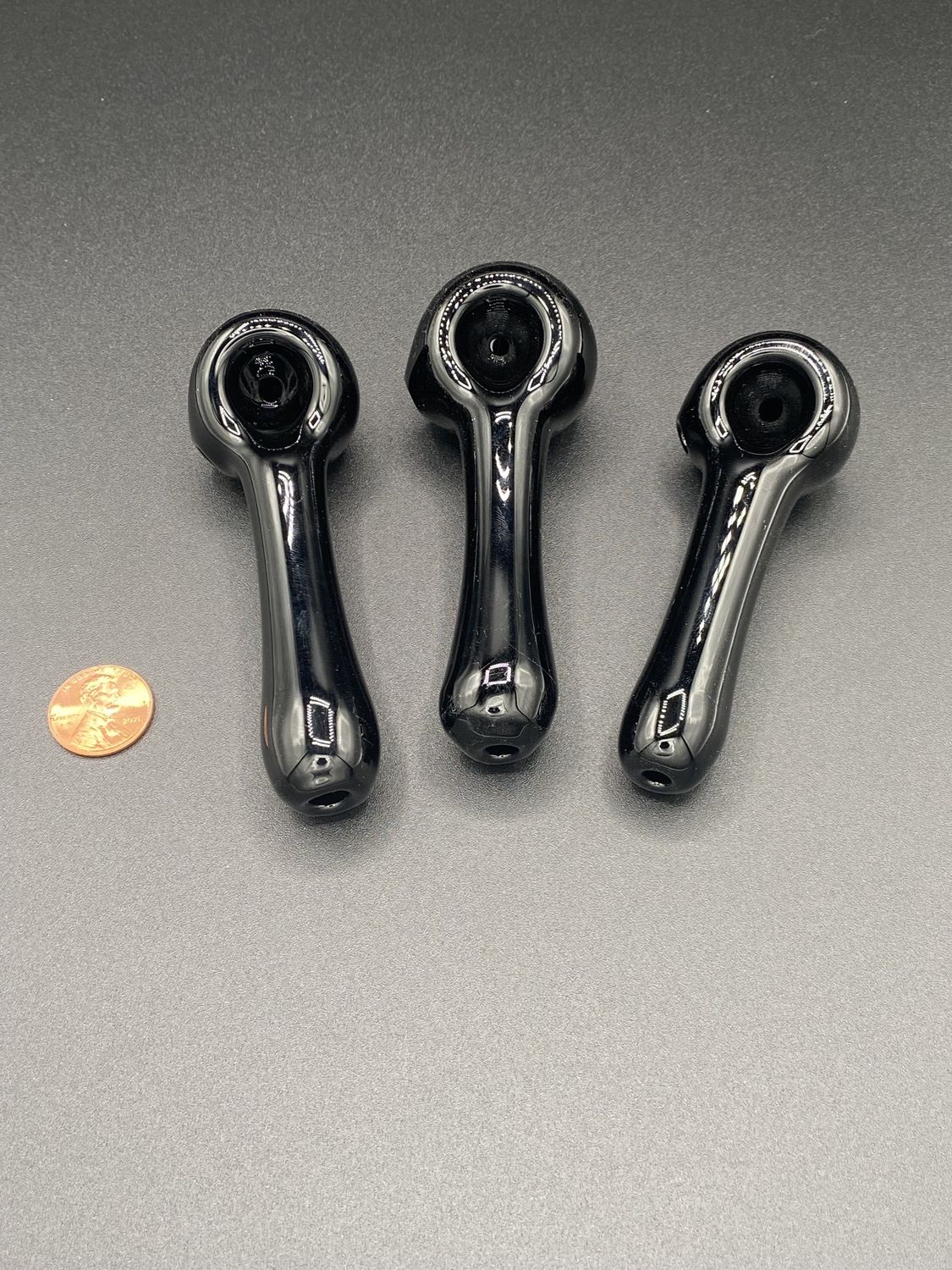 Medium Hand Pipe, Style: Black
