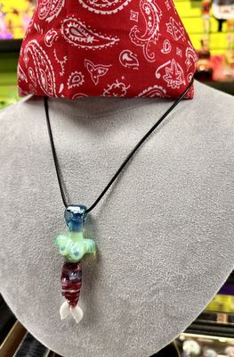 PHGS / Half Body Pendant