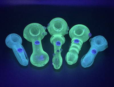 The Crush Glow Pipes