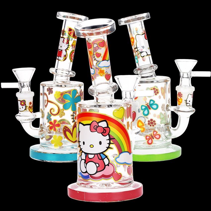 Salutations Kitty Glass Water Pipe