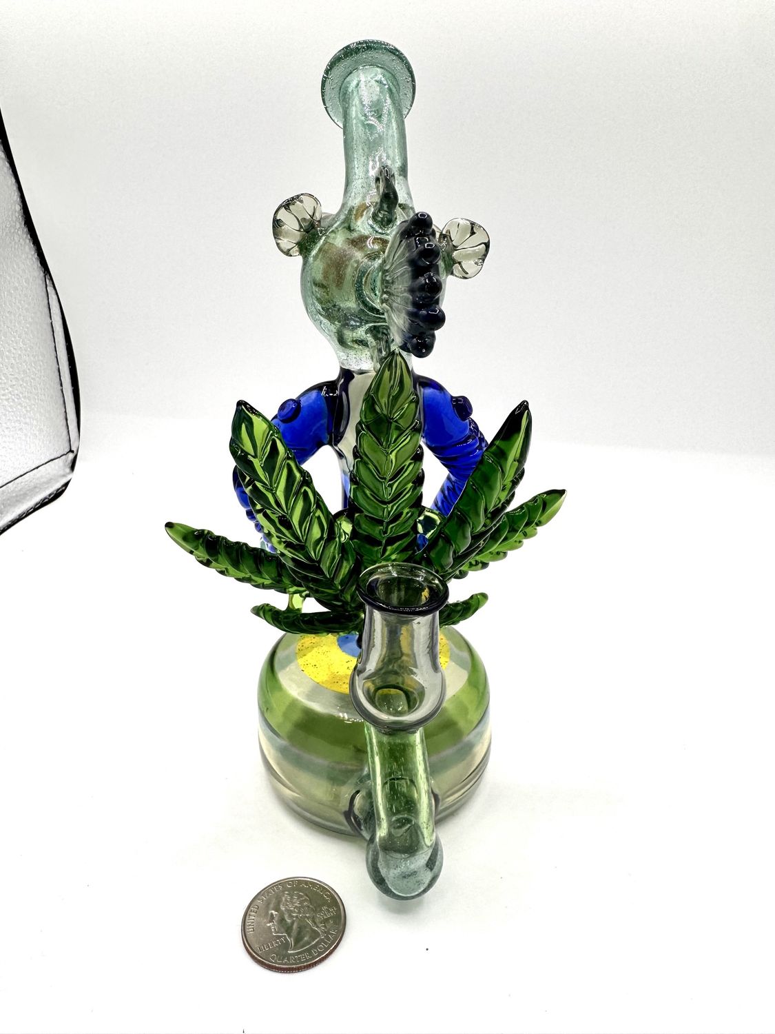 WY MOFO Fish Man Water Pipe
