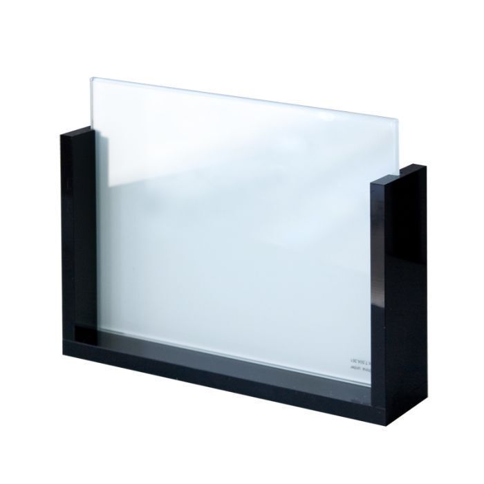 Cadre photo en verre 12.7*17.8cm avec support acrylique noir brillant   tarif entre  30.00€ a 24.00€