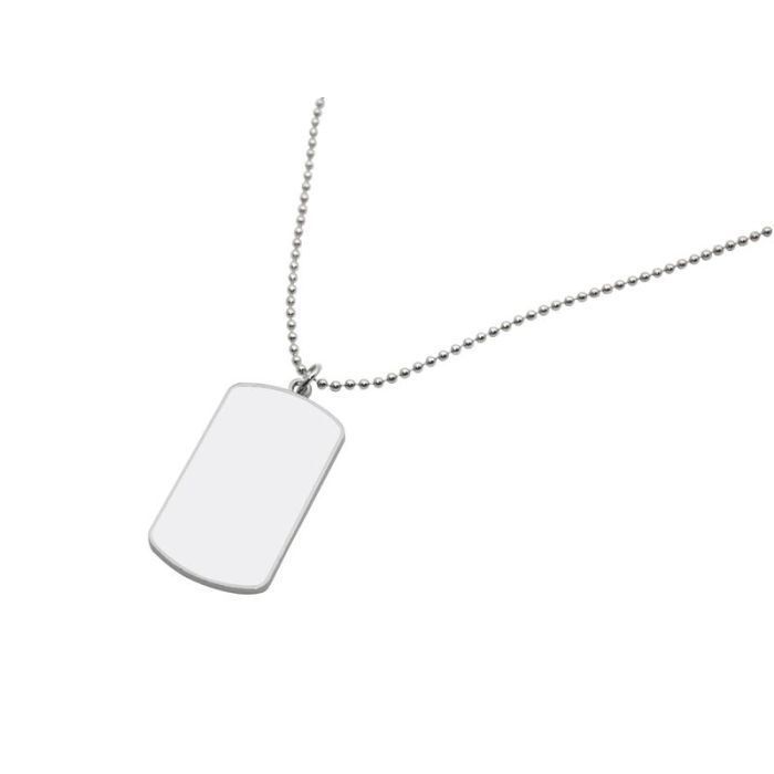 Deux collier avec médaillon forme rectangle arrondi