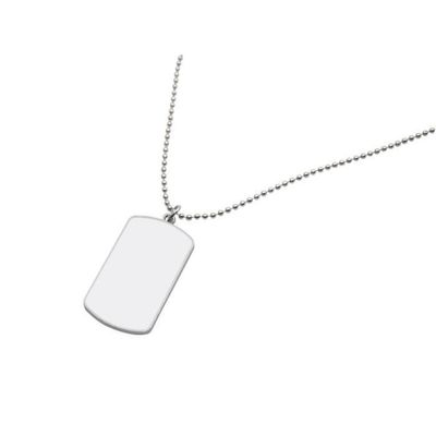 Deux collier avec médaillon forme rectangle arrondi