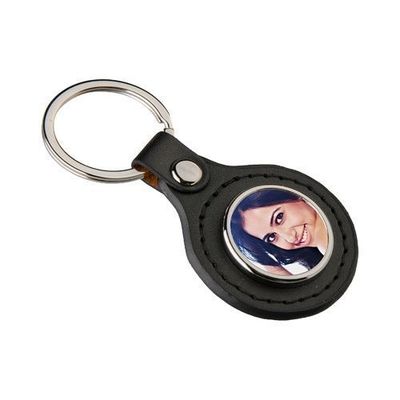 porte-clés en simili cuir avec rond en métal sublimable  PRIX  ENTRE  : 22.00 e à 15.40 e