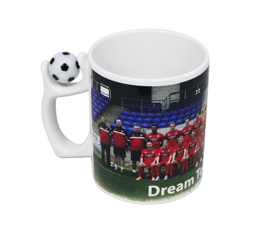 Mugs blancs sublimables - Anse avec balle de Foot   Les tarifs entre  22.00€ à 15.40€