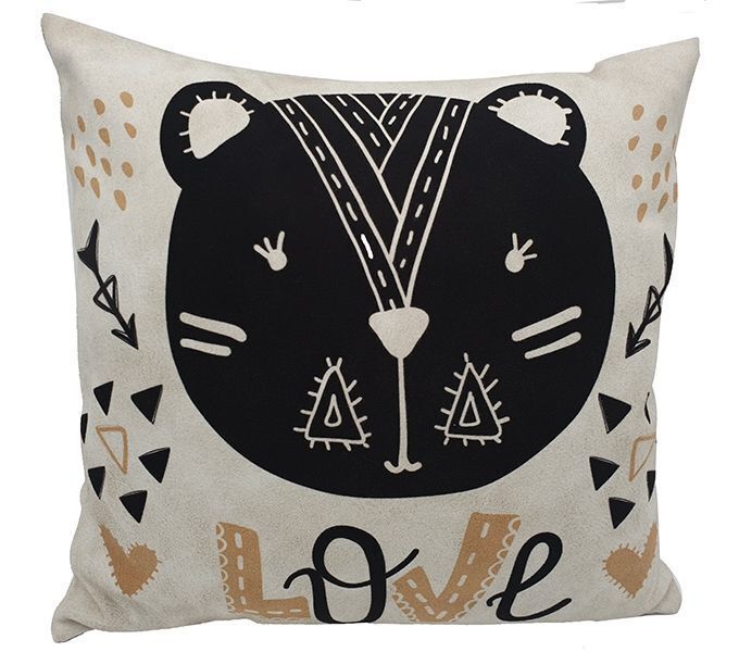 .une housses de coussin en simili cuir doux beige 40 x 40 cm