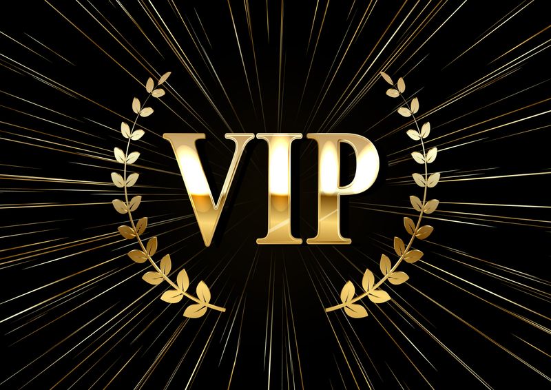 ​V I P  EXTRAORDINAIRE