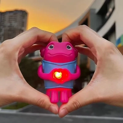 Heart Gesture Alien [Free Shipping]