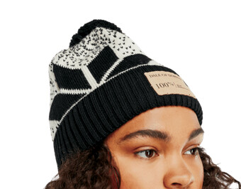 Dale of Norway - Winter Star Hat, Colour: Black (F), Size: One, Style: Hat