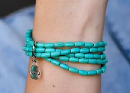 BR1401 5 Strand Green Turquoise