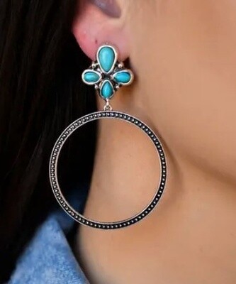 E778 Silver Dotted Hoop Earring