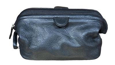 2009 Facile Top Travel Kit | Osgoode Marley