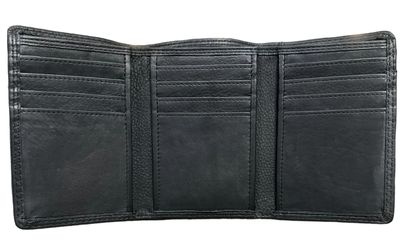880006 Rugged Trifold