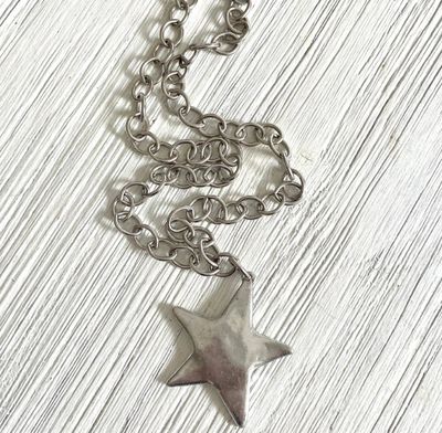 N25232 Chunky Star Pendant