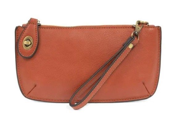 L8000 Wristlet Crossbody, Colour: (102)Cinnamon