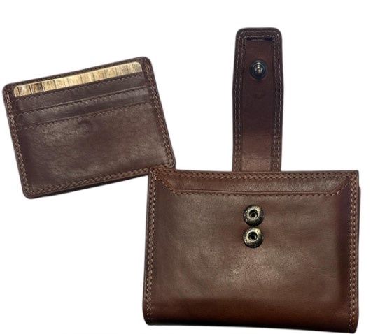 990027 Middle Flap Wallet With Snap Closure, Colour: Brown