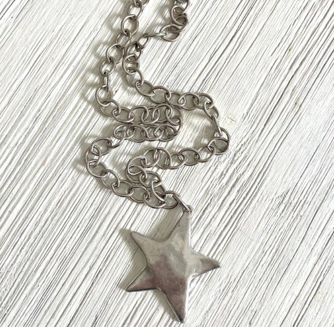 N25232 Chunky Star Pendant, Colour: Silver