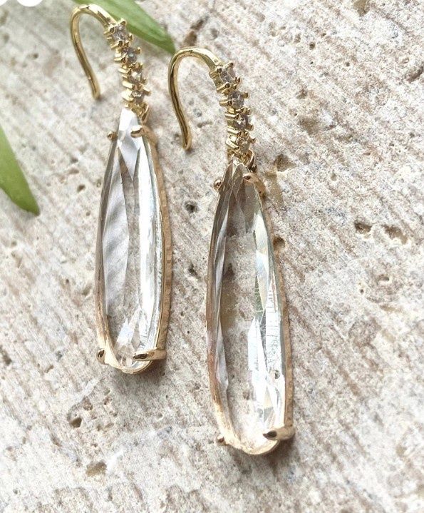 E22026 Crystal Teardrop Earring, Colour: Gold/Crystal