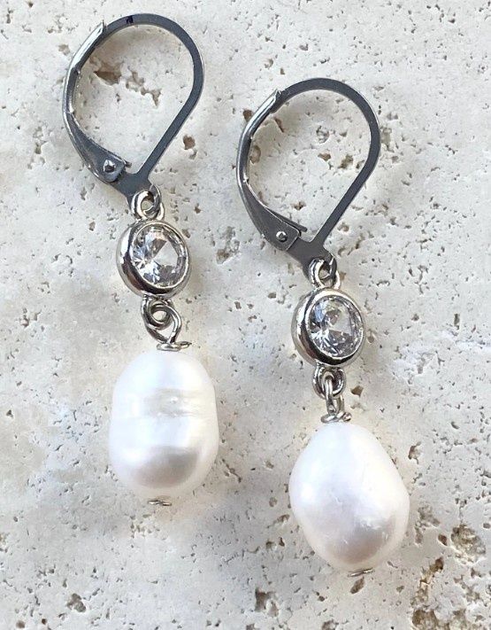 E22033 Pearl Drop Earring, Colour: Sil/Pearl
