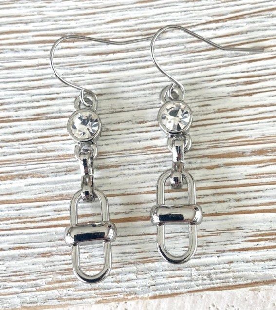 E25045 Equestrian Chain Link Earring, Colour: Sil/Crystal